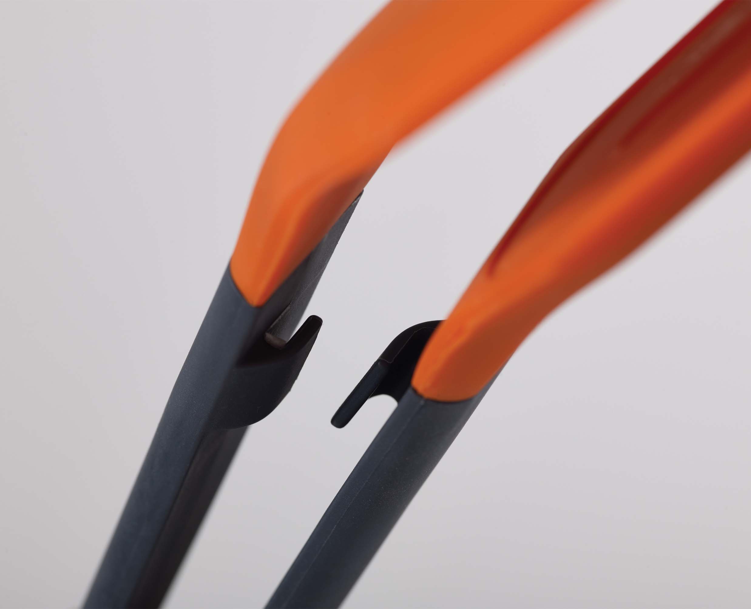 Turner Tongs