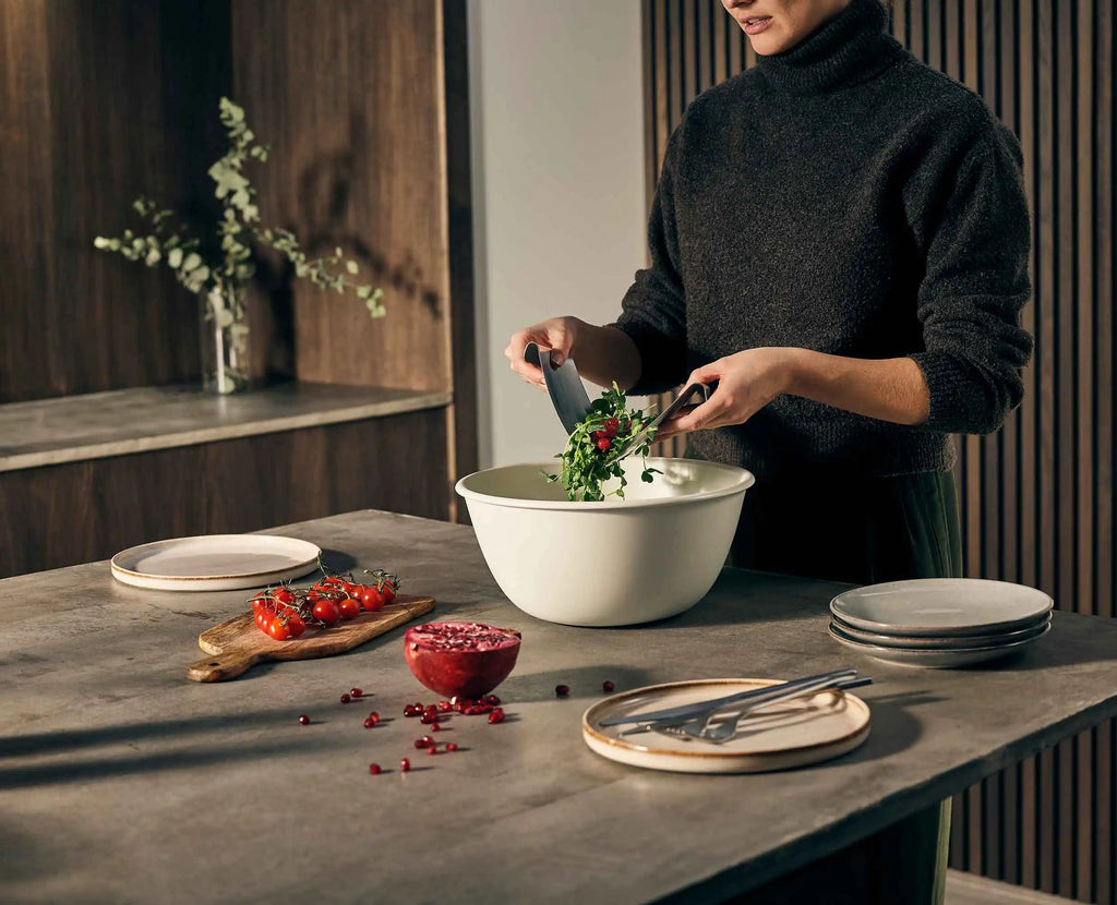 Uno™ Salad Bowl & Servers Set
