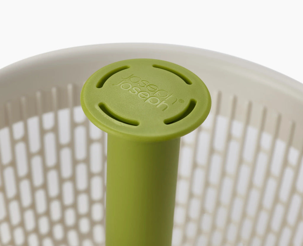 Spindola™ Green In-sink Salad-spinning Colander