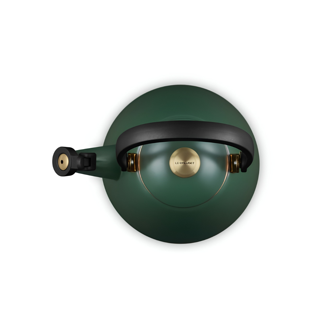 Le Creuset Kone Kettle 1.6L in Forêt