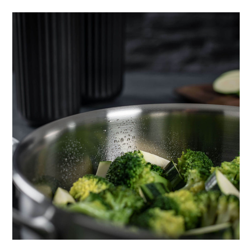 Kuhn Rikon Culinary Fiveply 24cm Serving Pan with Lid