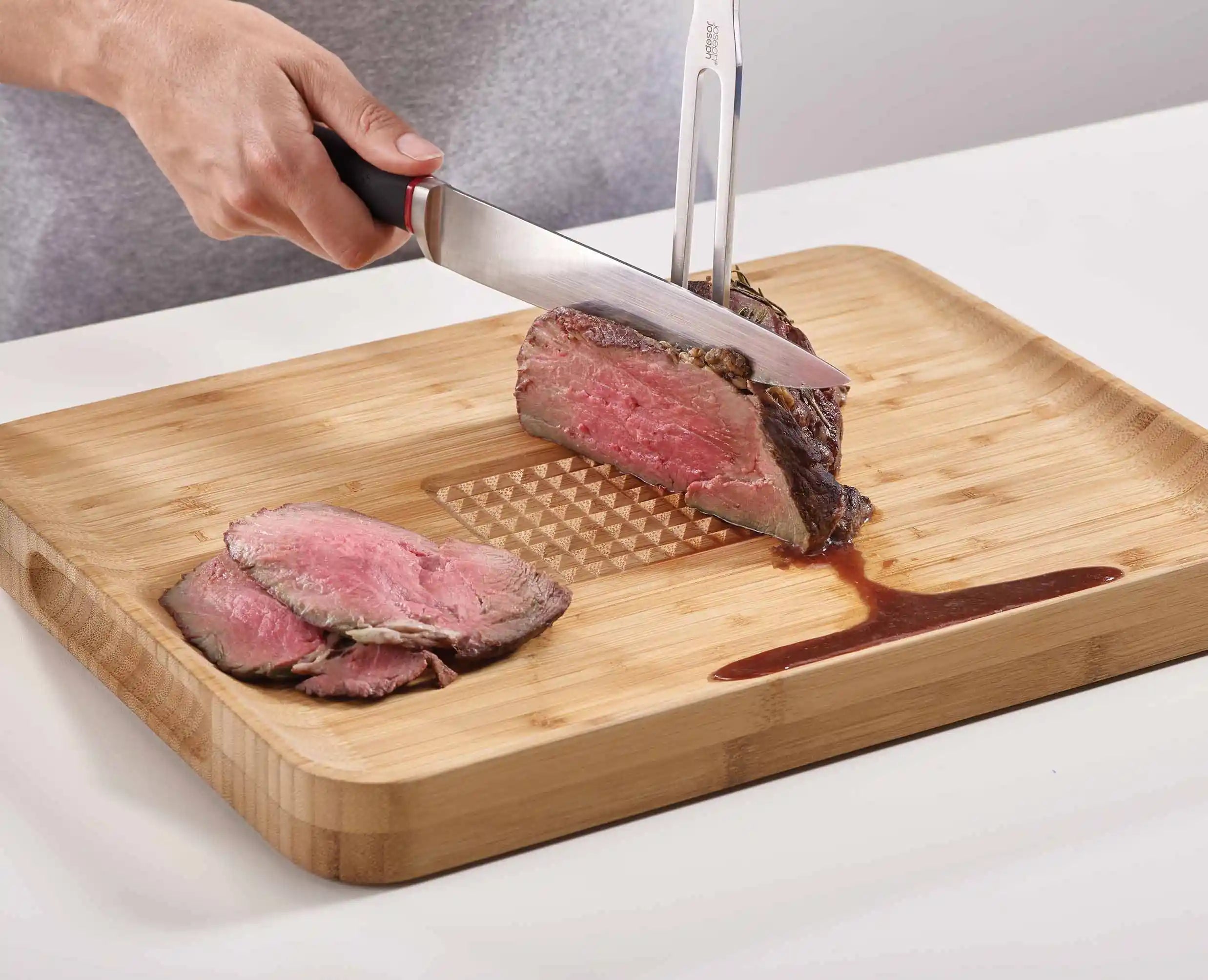 Cut&Carve™ Bamboo Chopping Board