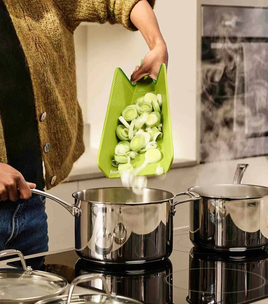 Chop2Pot™ Plus Green Folding Chopping Board