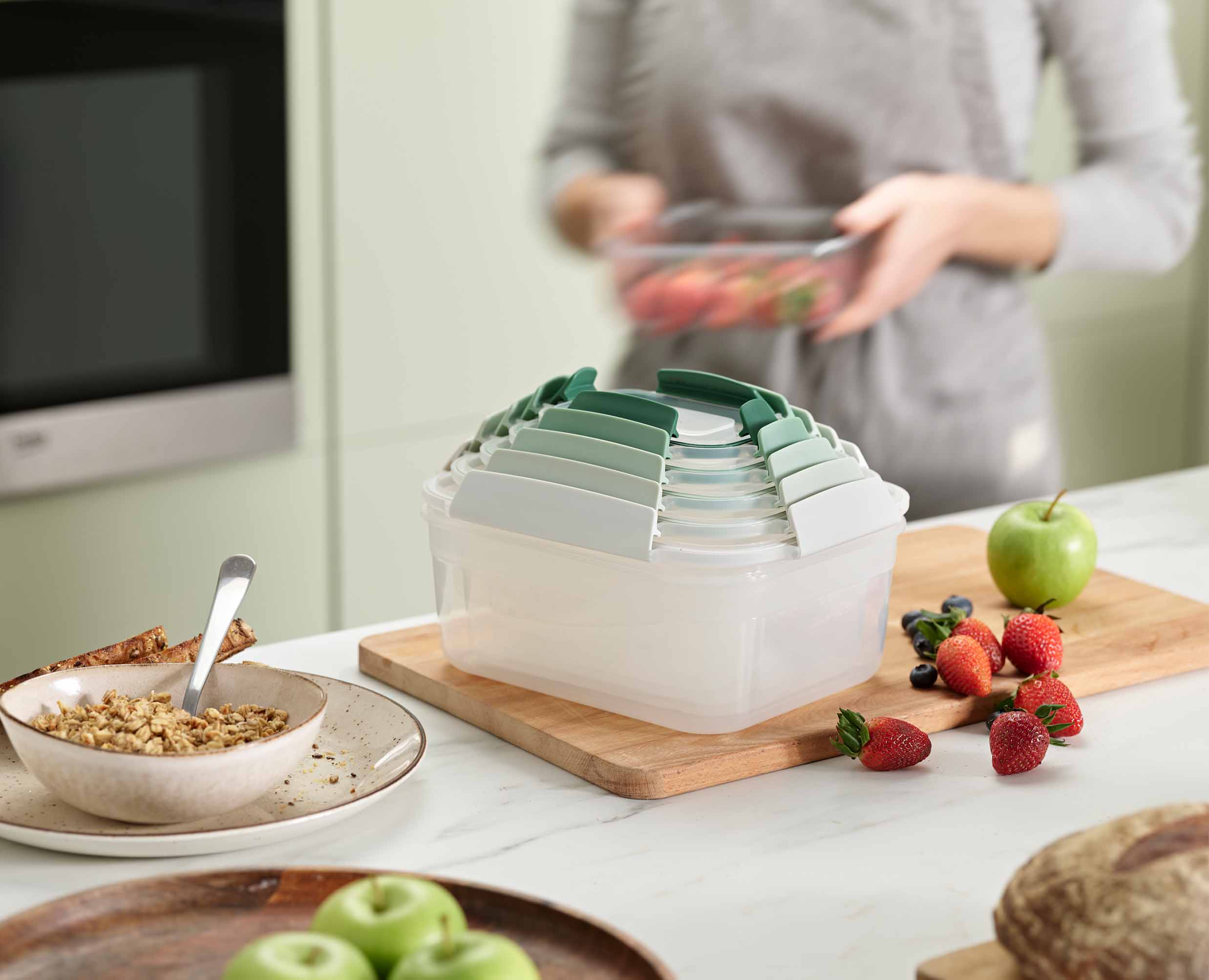 Nest™ Lock 5-piece Green Food Container Set - Editions