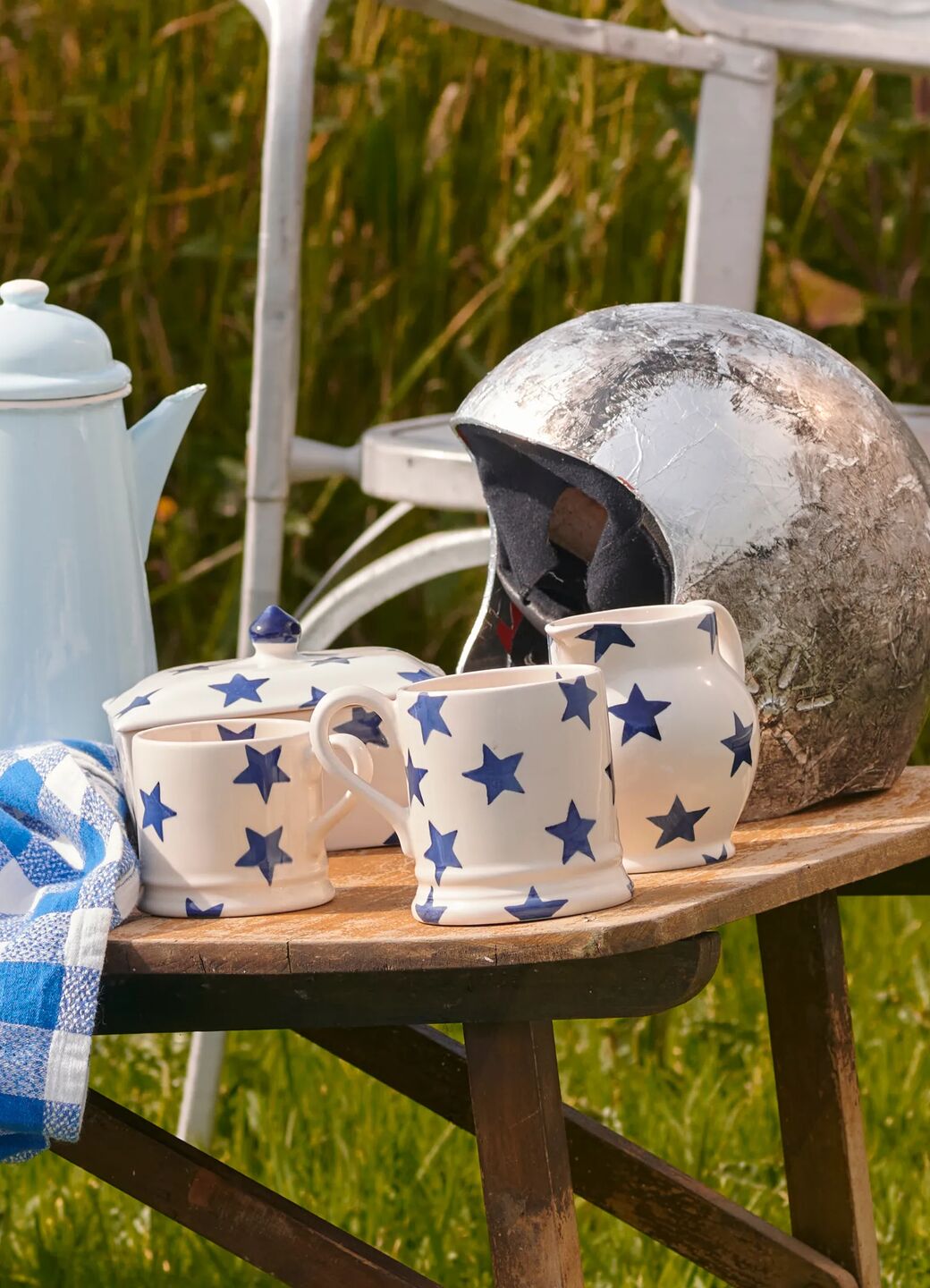 Emma Bridgewater Blue Star 1/2 Pint Mug