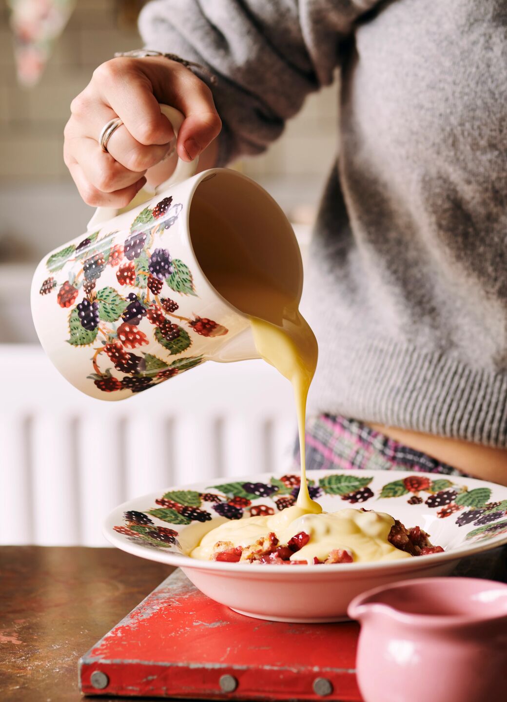 Emma Bridgewater Blackberry Medium Straight Jug