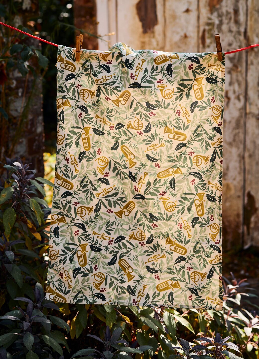 Emma Bridgewater Bring In The Green Tea Towel