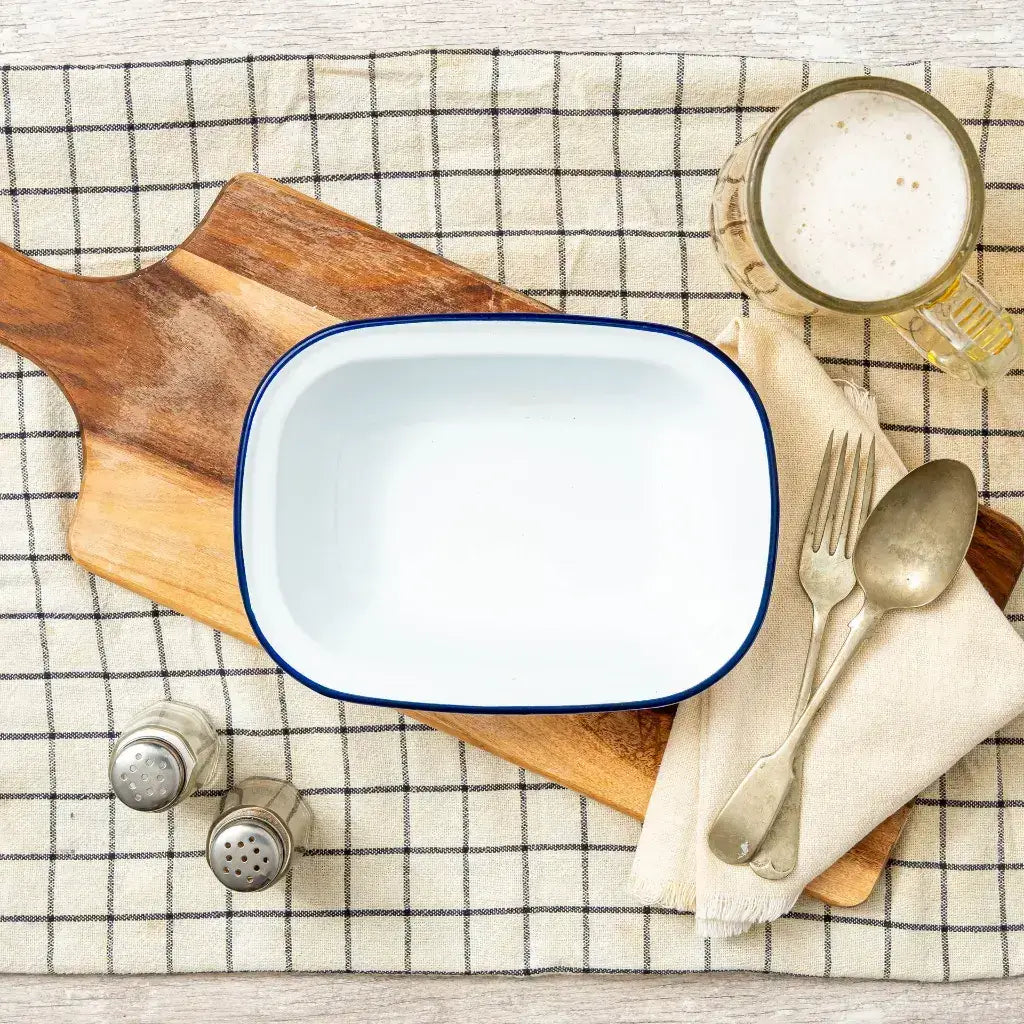 Falcon Enamel Oblong Pie Dishes (Various Sizes)