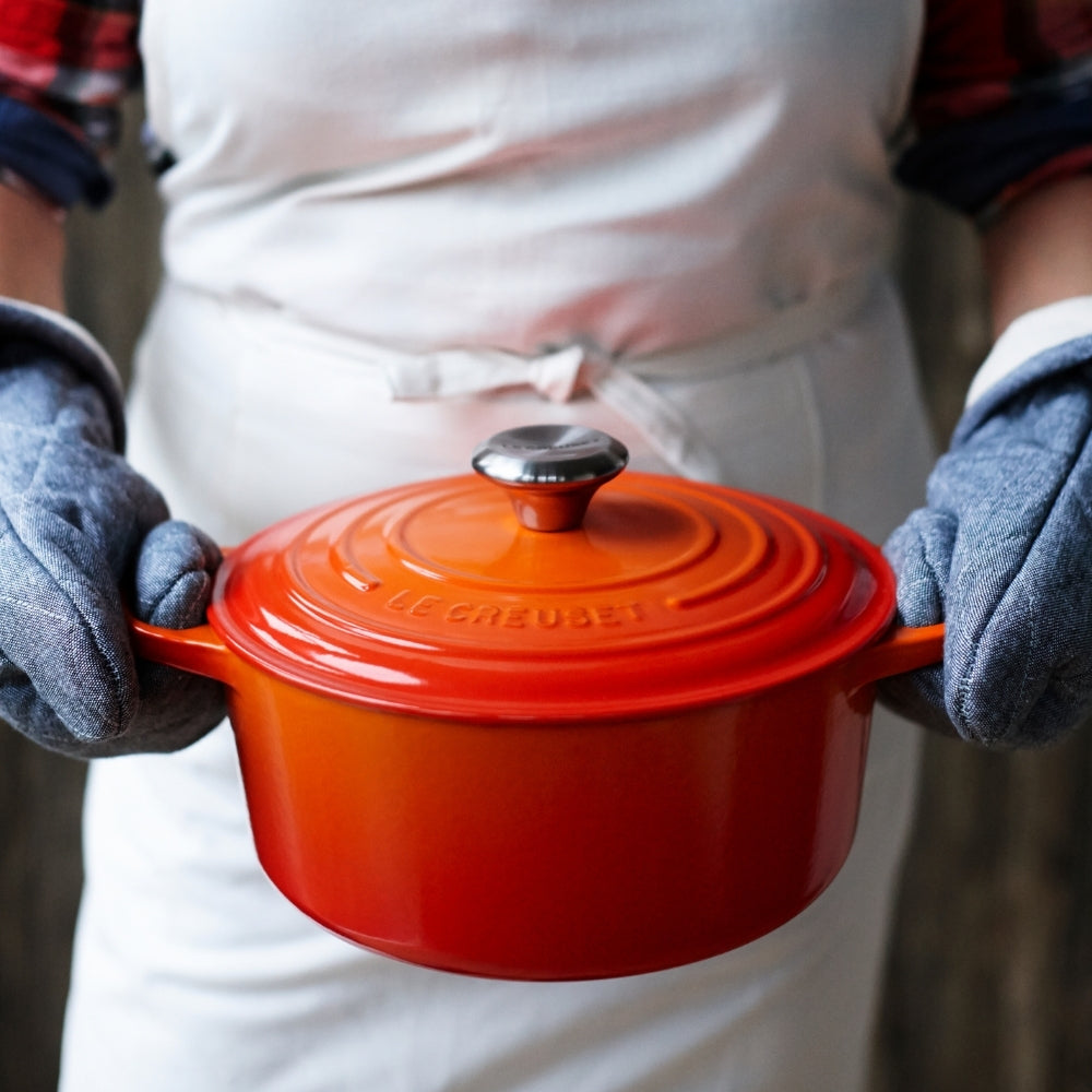 Le Creuset Signature Round Volcanic Cocotte - 28cm