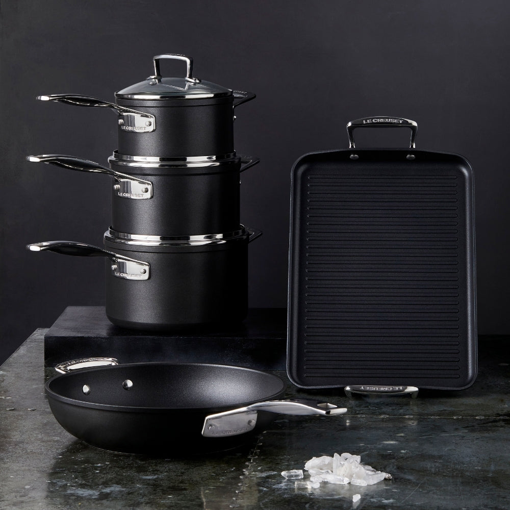 Le Creuset Toughened Non - Stick Saucepan with Glass Lid 20cm