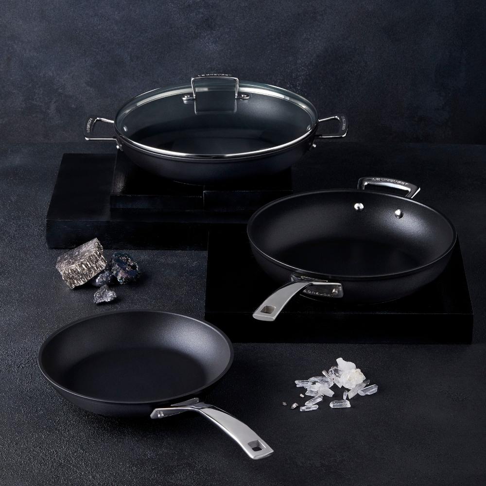 Le Creuset Toughened Non - Stick Shallow Casserole with Lid - 30cm