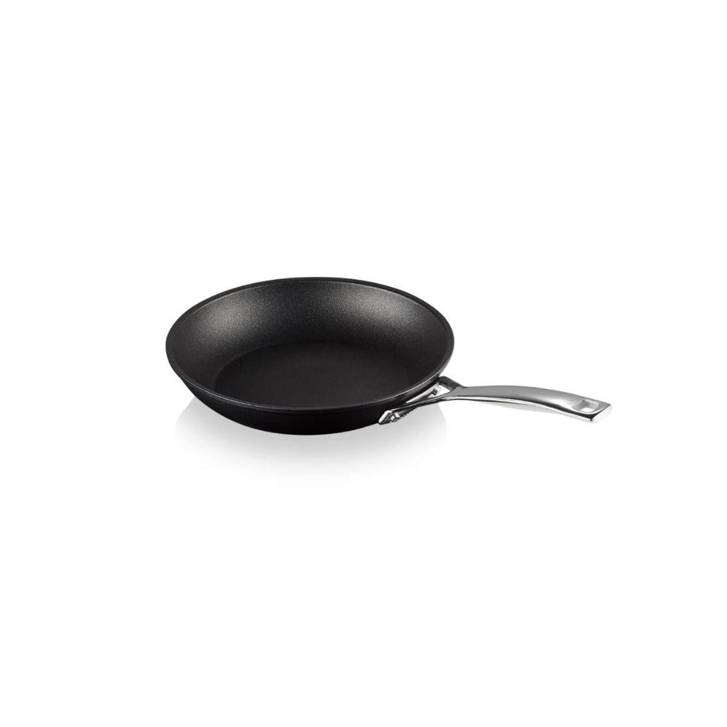 Le Creuset Toughened Non - Stick Shallow Frying Pan 20cm