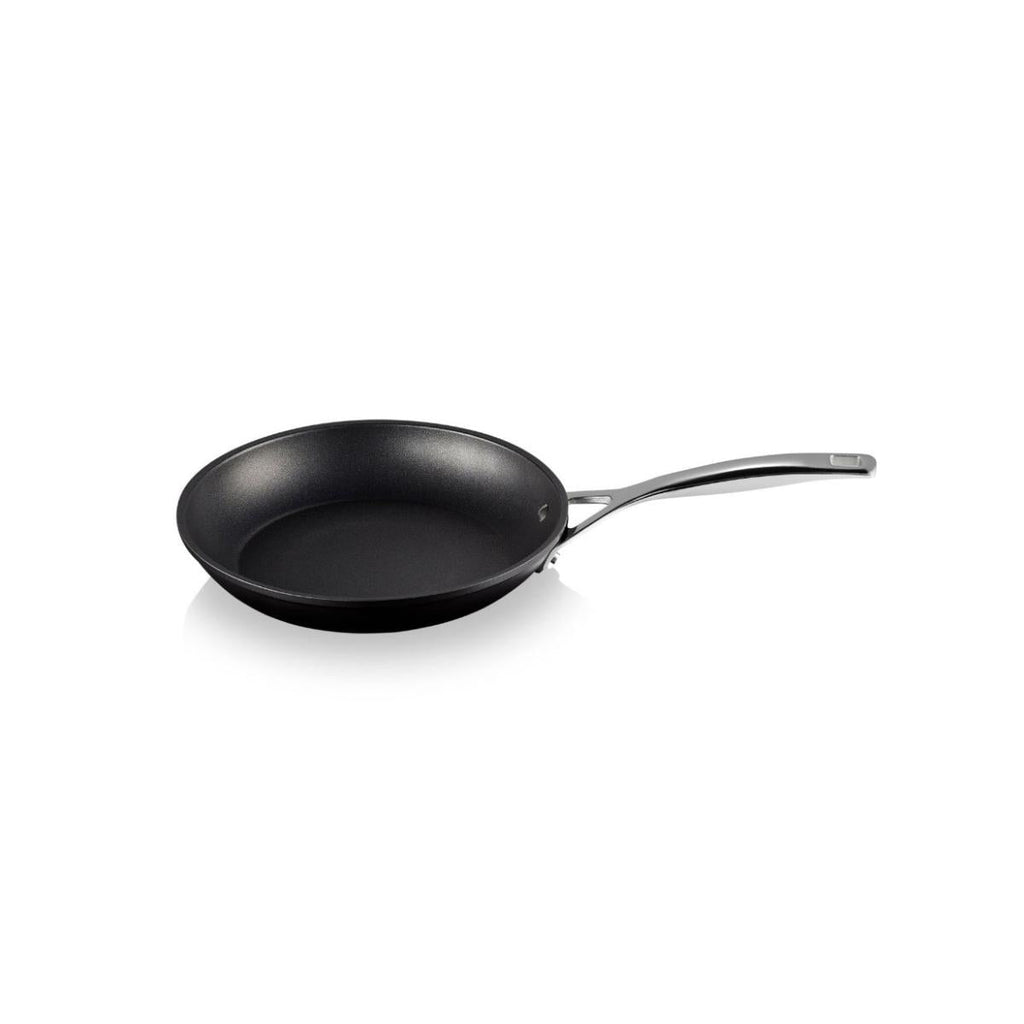 Le Creuset Toughened Non - Stick Shallow Frying Pan 20cm