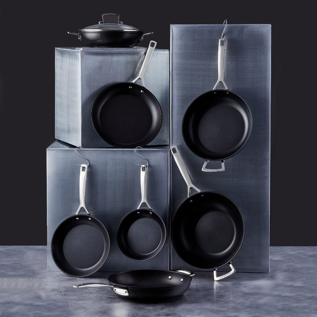 Le Creuset Toughened Non - Stick Shallow Frying Pan 20cm