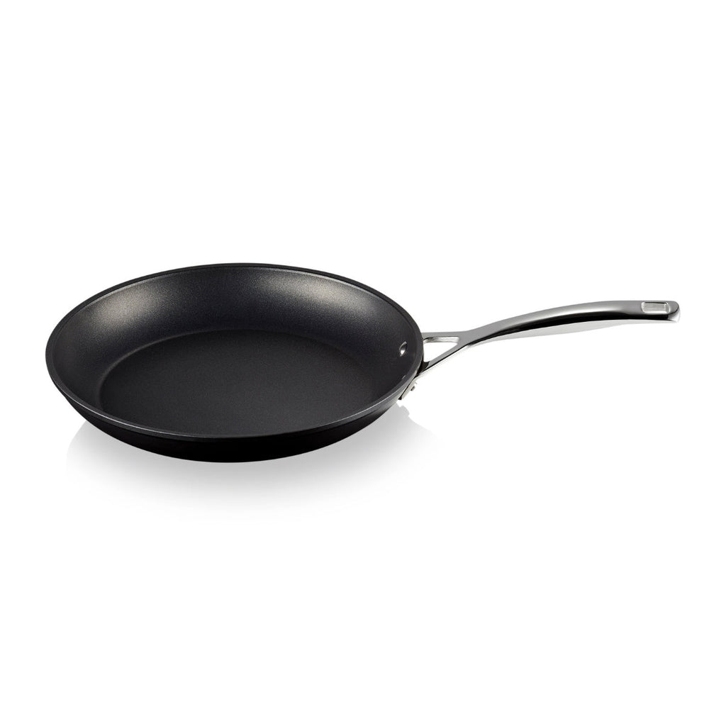 Le Creuset Toughened Non-Stick TNS Shallow Frying Pan 28cm