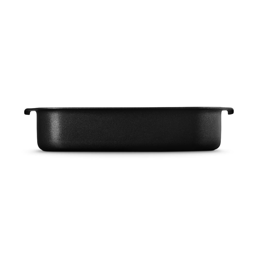 Le Creuset Ovenware Roasting Tin - 33cm