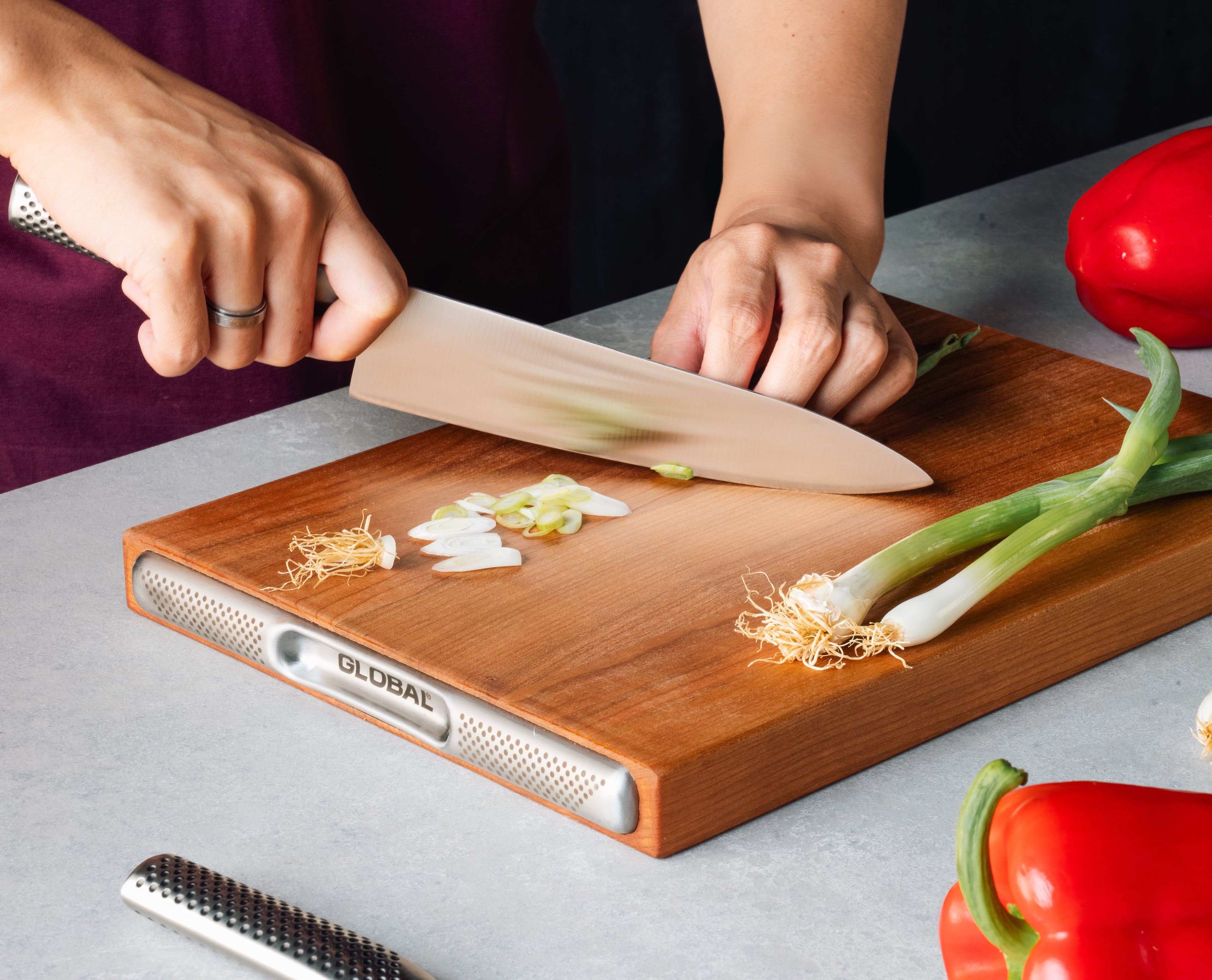 Global Cherry Wood Chopping Board, 35 x 25 cm