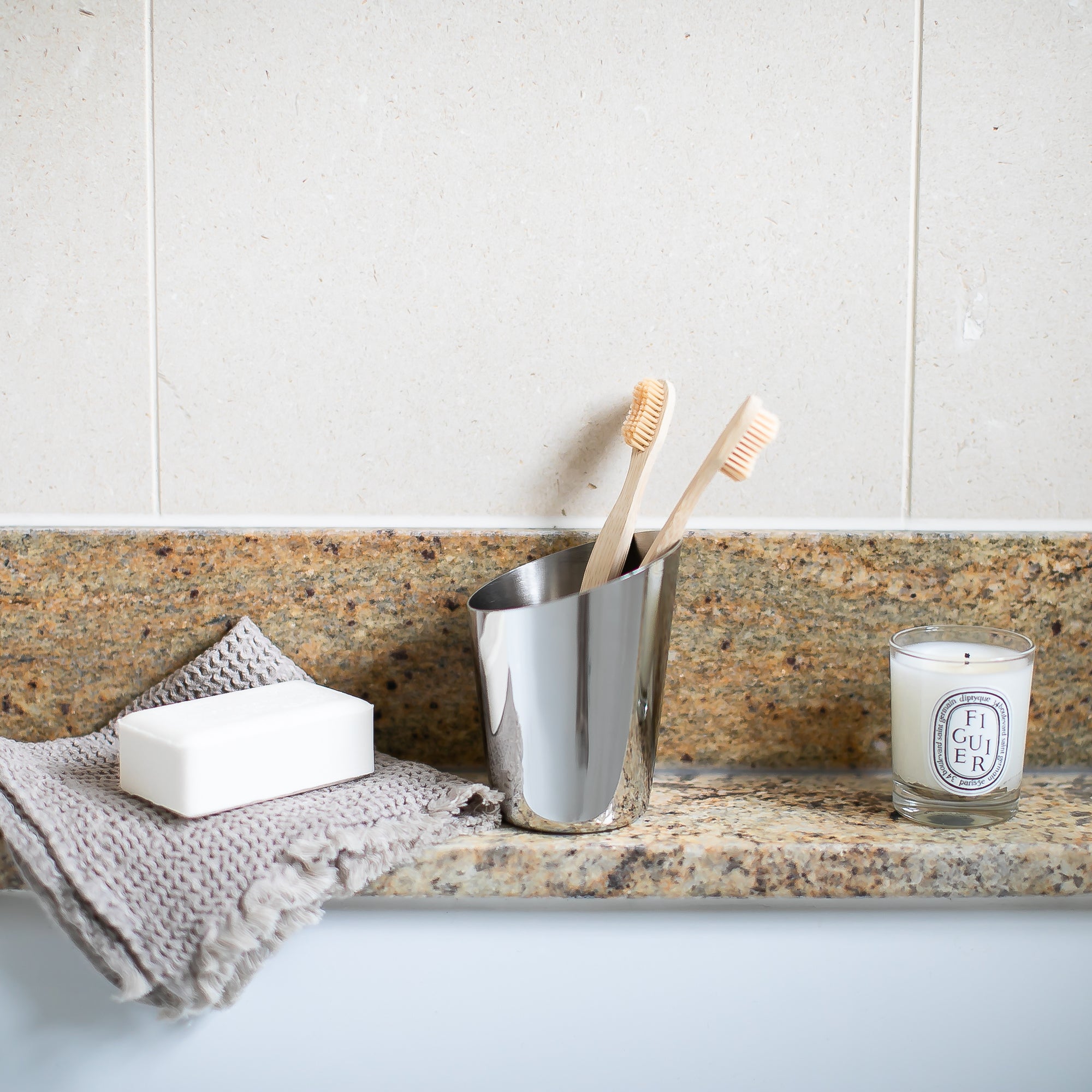 Robert Welch Oblique Toothbrush Holder