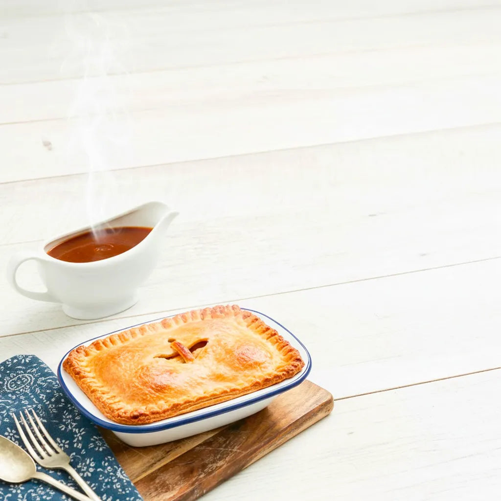Falcon Enamel 16cm Oblong Pie Dish