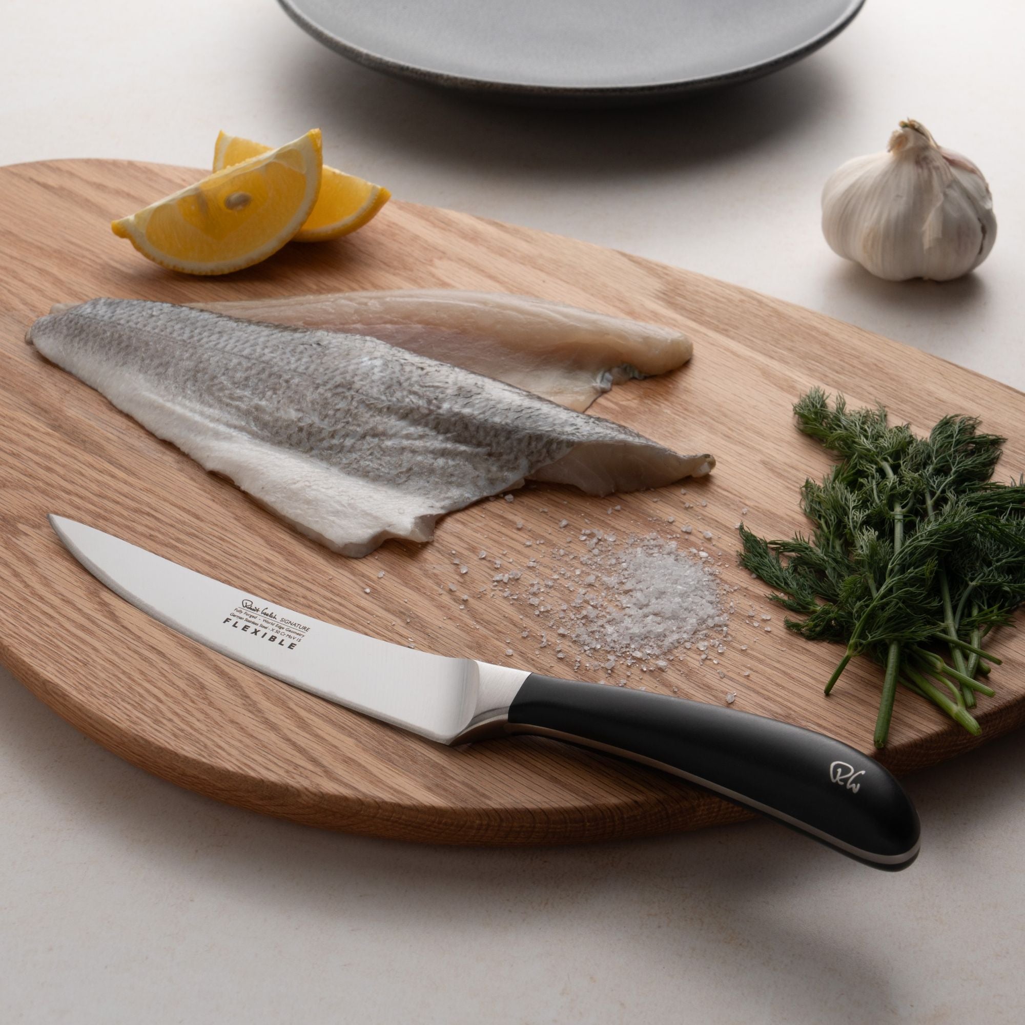 Signature Flexible Utility Knife 16cm