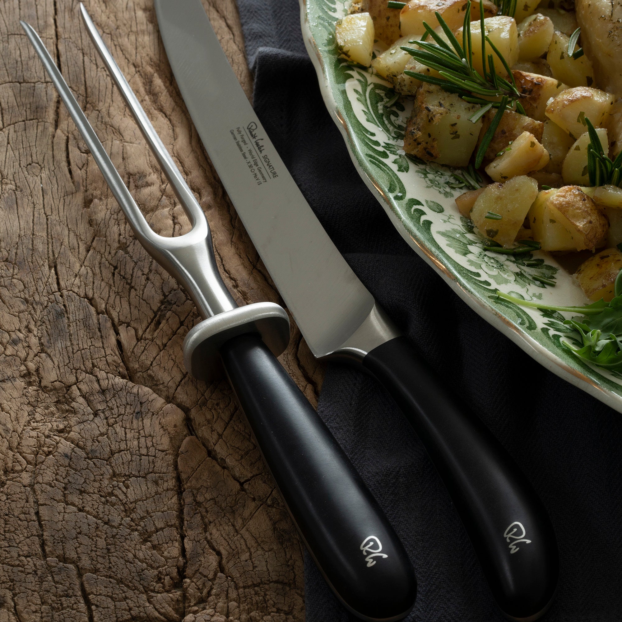 Signature Carving Fork 18cm