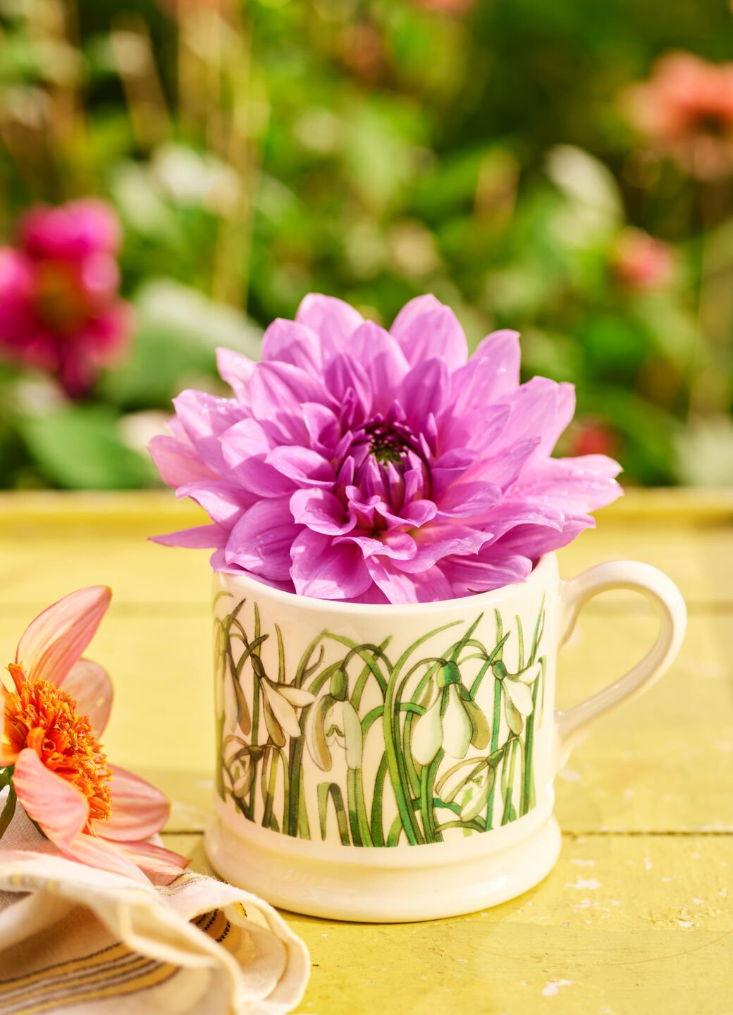 Emma Bridgewater Snowdrop Small Mug