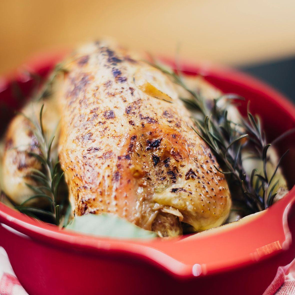 Emile Henry Large Roaster - Burgundy