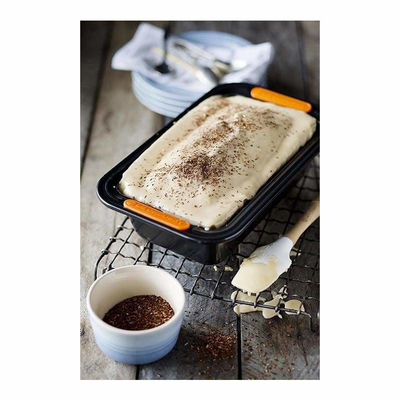 Le Creuset Loaf Tin 23cm / 2lb