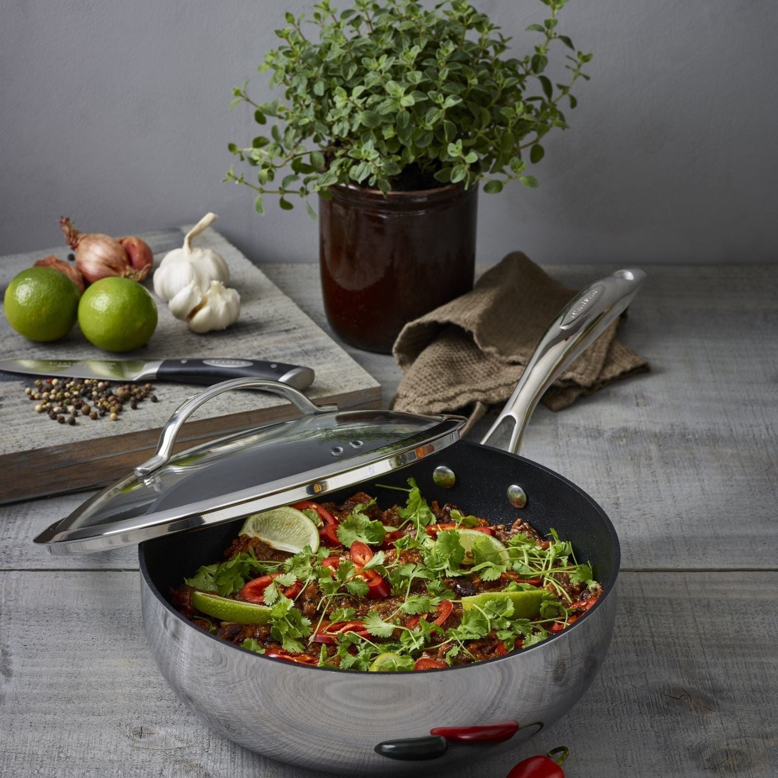 SCANPAN HaptIQ Saute Pan 28cm