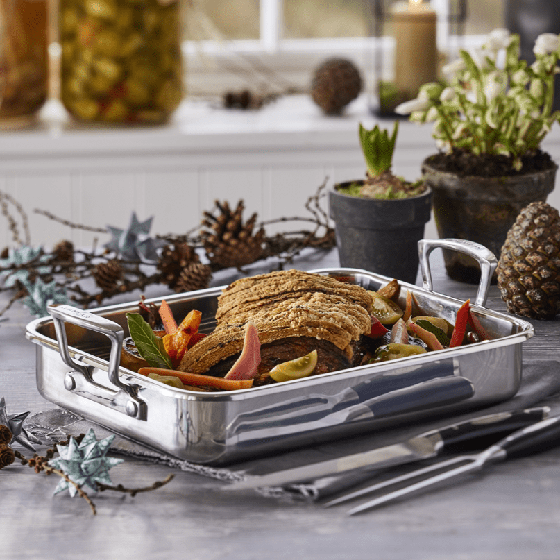 SCANPAN Impact Roasting Pan with Rack - 42.5cm x 26cm
